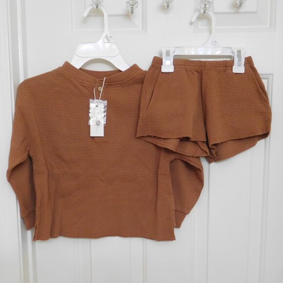 NWT 2pc Rylee + Cru Waffle Weave Rough Hem Long Sleeve Top & Shorts Set sz 6/7 - Picture 1 of 1